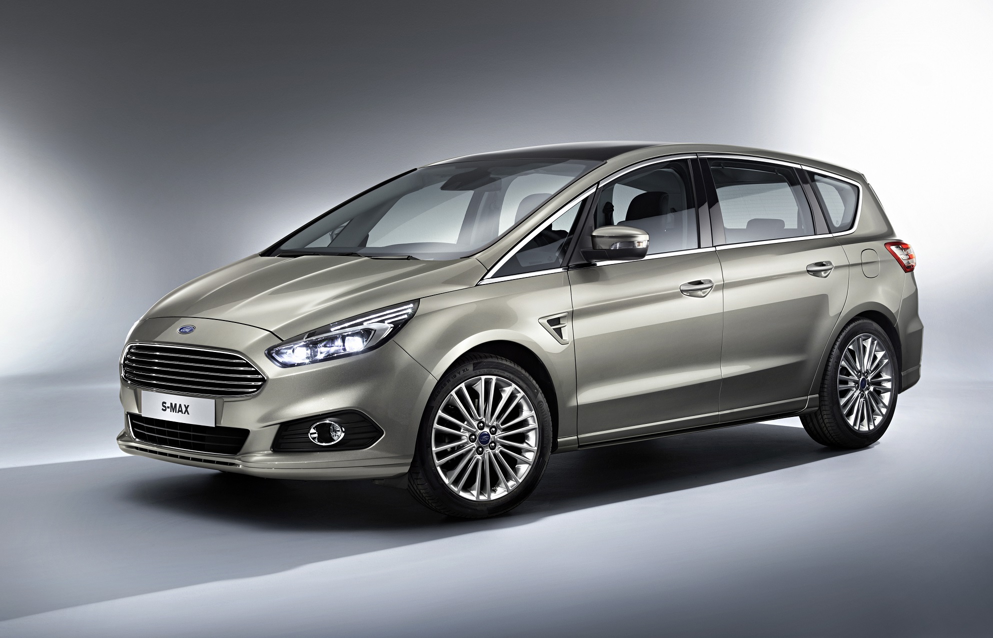Novy Ford S-MAX