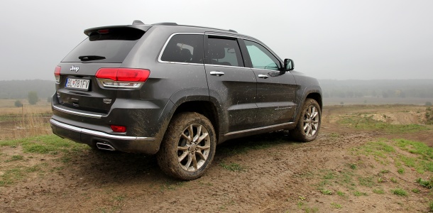 test-jeep-grand-cherokee-v6-30-crd-4x4-at-p2