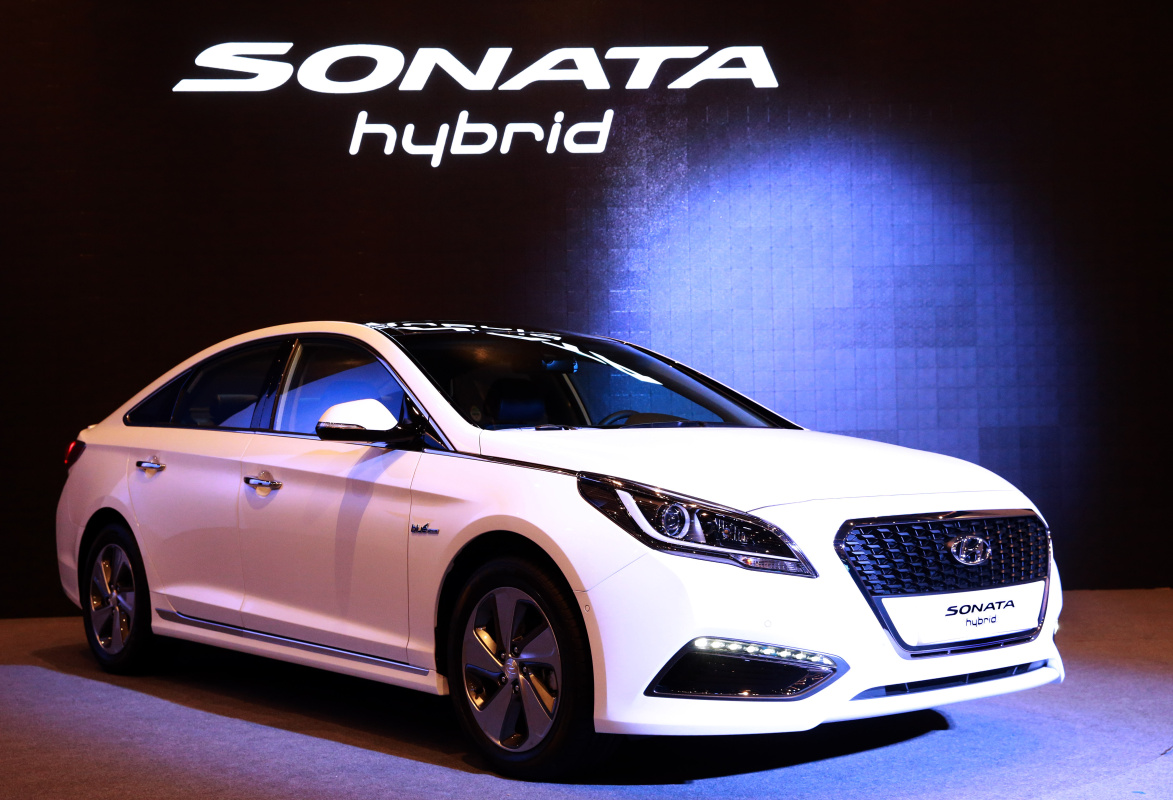 Hyundai-Sonata-Hybrid