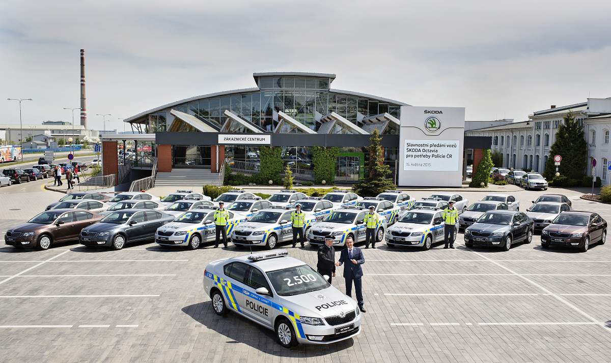 Slavnostní předání vozů Škoda Octavia pro potřeby Policie ČR, které se konalo 15. května 2015 v Mladé Boleslavi.