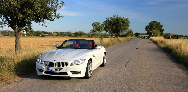 test-bmw-z4-roadster-sdrive-35is-at-p1